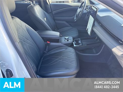 Used 2024 Ford Mustang Mach-E Select w/ Comfort Package Lite image 16