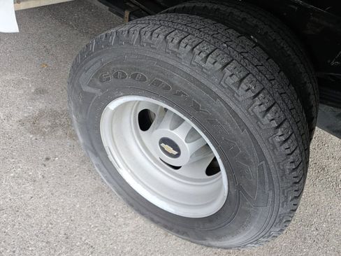 Used 2014 Chevrolet Silverado 3500 W/T image 17