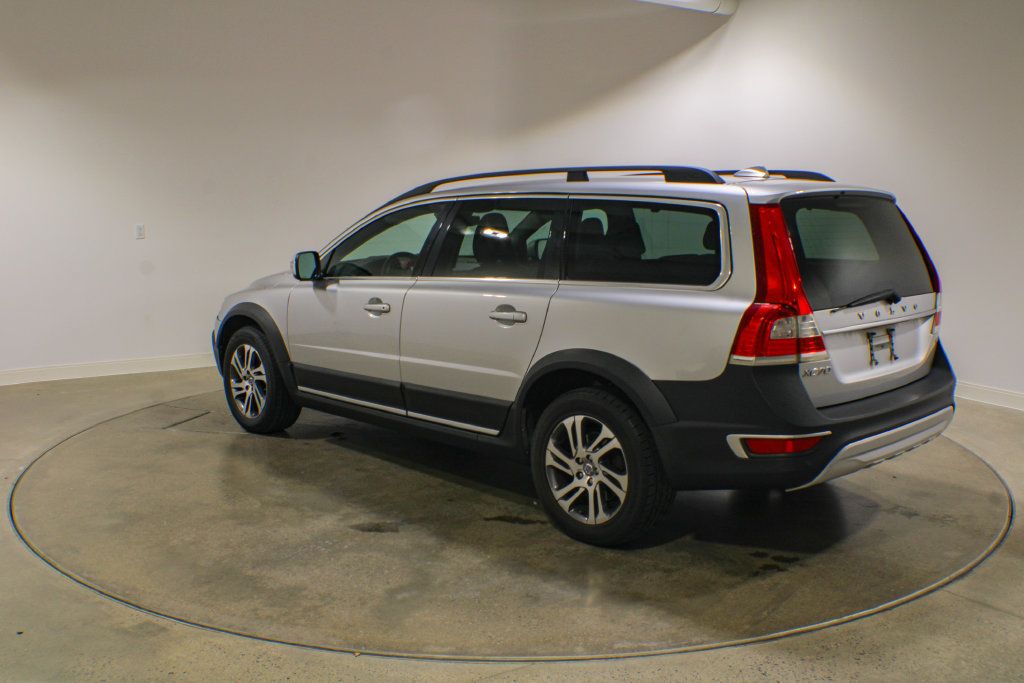 Used 2015 Volvo XC70 3.2 Premier AWD/4WD image 3