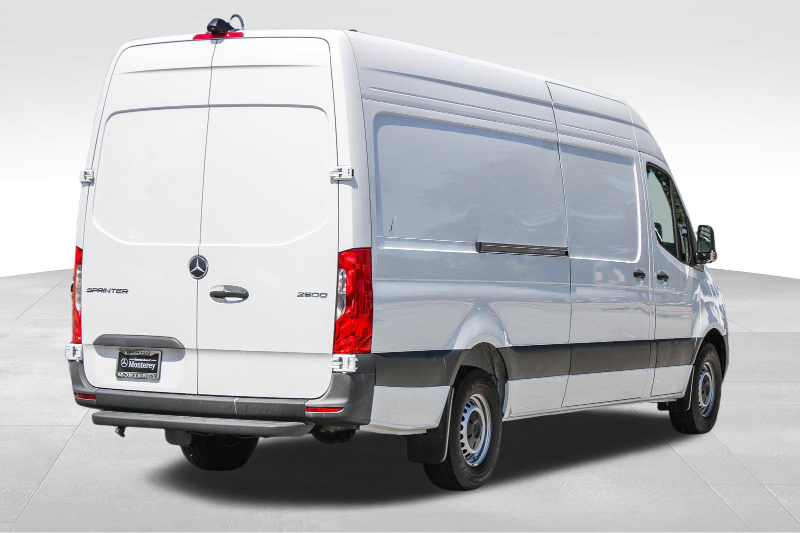 New 2024 Mercedes-Benz Sprinter 2500 image 8