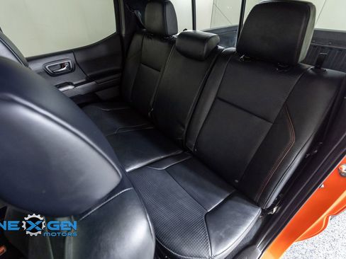 Used 2023 Toyota Tacoma TRD Pro AWD/4WD image 32