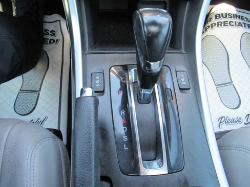 Used 2015 Honda Accord EX-L image 25