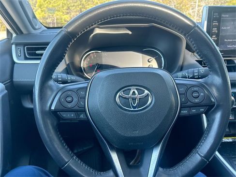 Used 2019 Toyota RAV4 Limited w/ Advanced Technology Package image 18
