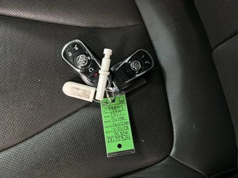 Used 2017 Buick Envision Essence FWD image 27