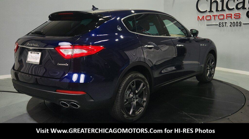 Used 2018 Maserati Levante AWD/4WD image 12