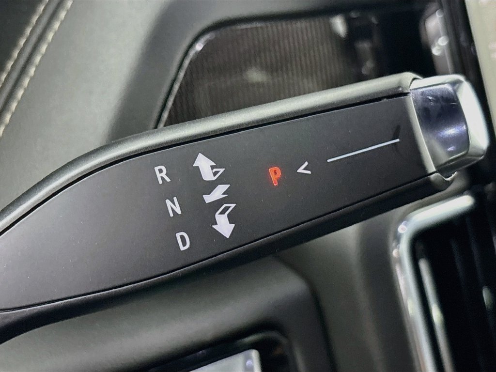 Used 2025 GMC Yukon Elevation AWD/4WD image 21