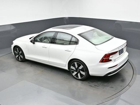 Used 2024 Volvo S60 T8 Plus w/ Protection Package Premier AWD/4WD image 20