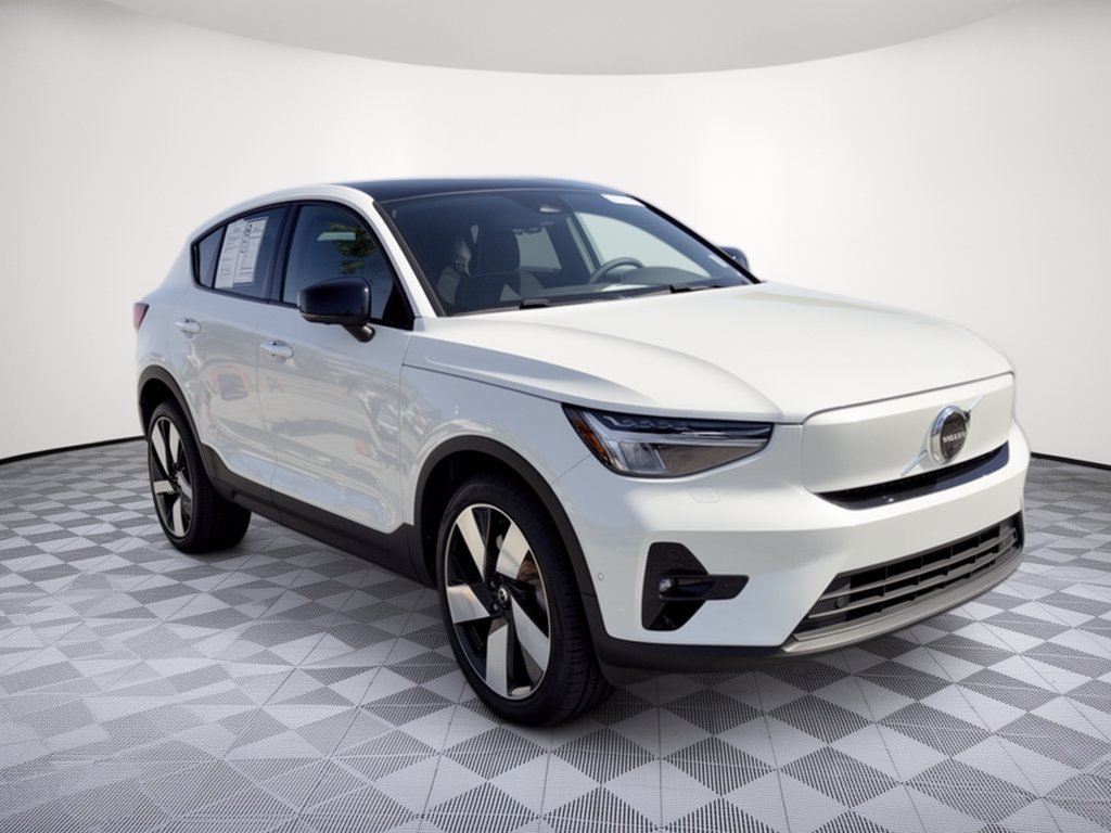 Used 2023 Volvo C40 P8 Recharge Ultimate AWD/4WD image 7