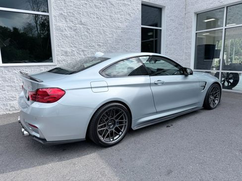 Used 2015 BMW M4 Coupe RWD image 28