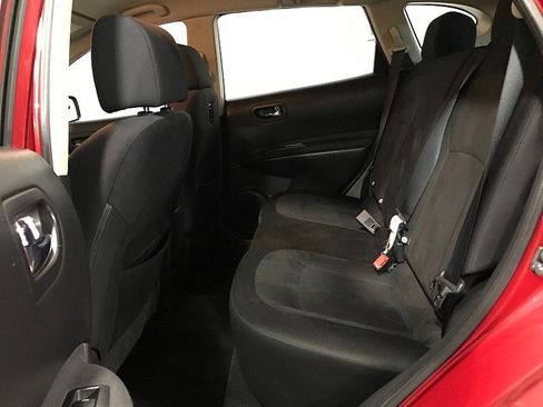 Used 2011 Nissan Rogue S image 17