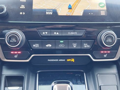 Used 2018 Honda CR-V Touring image 18