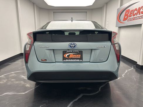 Used 2016 Toyota Prius Two image 25