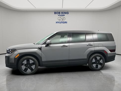 New 2026 Hyundai Santa Fe SE FWD image 3