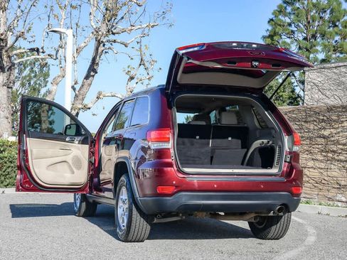 Used 2016 Jeep Grand Cherokee Laredo w/ Quick Order Package 23E image 26