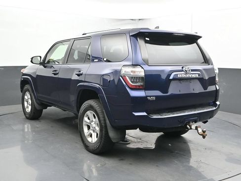 Used 2018 Toyota 4Runner SR5 Premium AWD/4WD image 10