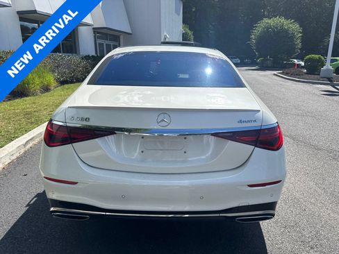 Used 2022 Mercedes-Benz S 580 4MATIC Sedan image 3