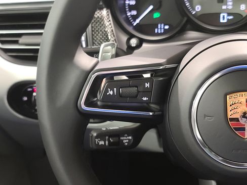 New 2026 Porsche Macan S image 17