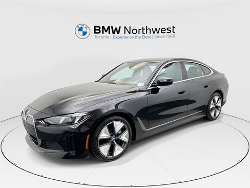 Used 2025 BMW i4 xDrive40i w/ Parking Assistance Package image 1