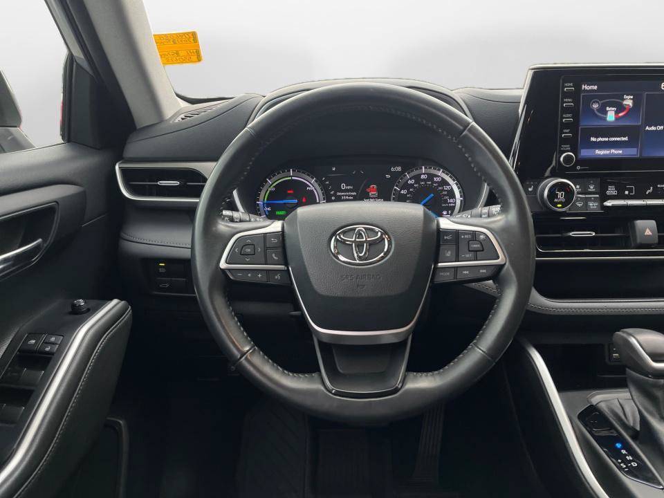 Used 2022 Toyota Highlander XLE AWD/4WD image 10