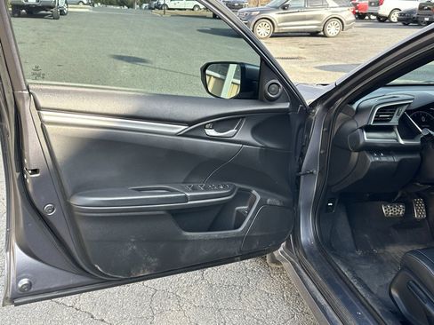 Used 2020 Honda Civic Sport image 12