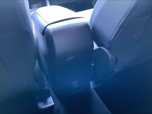 Used 2022 Ford Escape S AWD/4WD image 10