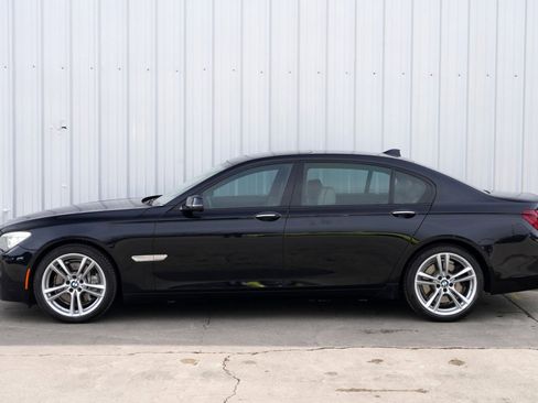 Used 2013 BMW 750Li image 49