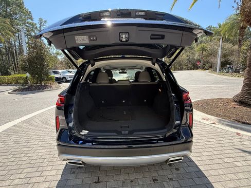 Used 2023 INFINITI QX50 Luxe image 23