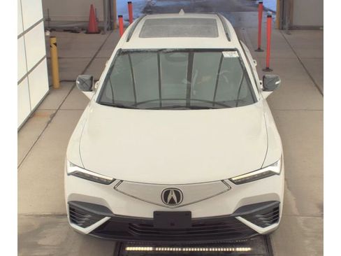 Used 2024 Acura ZDX A-Spec image 2