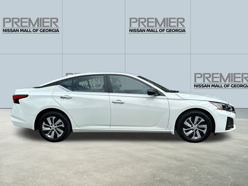 New 2025 Nissan Altima 2.5 S image 4