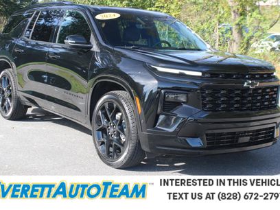 Used 2024 Chevrolet Traverse RS w/ LPO, Floor Liner Package
