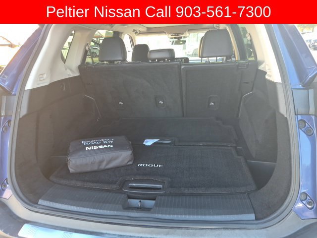 Used 2023 Nissan Rogue SL w/ SL Premium Package FWD image 14