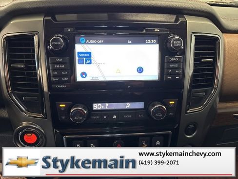 Used 2017 Nissan Titan Platinum Reserve image 45