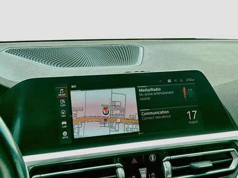 Used 2021 BMW 330i Sedan RWD image 14