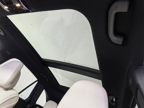 New 2026 Mercedes-Benz GLC 300 image 9