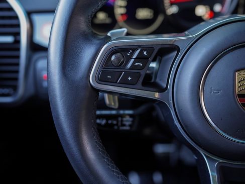 Used 2022 Porsche Cayenne GTS w/ Premium Package Plus image 29