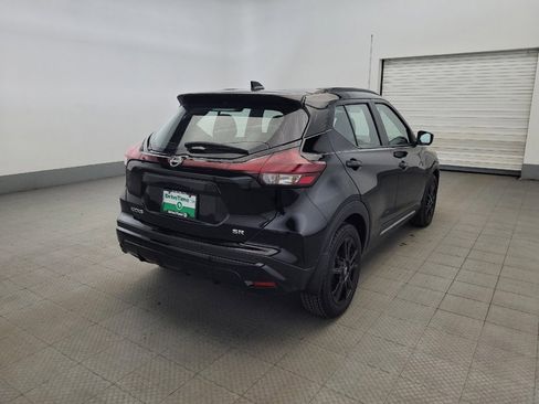 Used 2022 Nissan Kicks SR w/ Premium Package FWD image 9