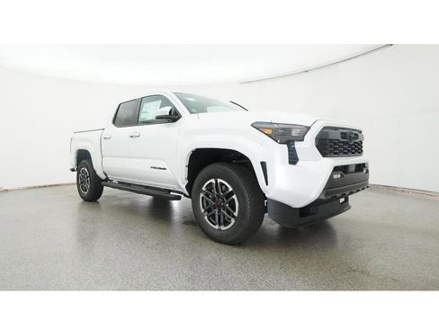 New 2025 Toyota Tacoma TRD Sport image 29