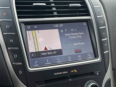 Certified 2020 Lincoln Nautilus Reserve w/ Equipment Group 201A image 21