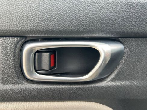 Used 2023 Honda Civic LX image 11