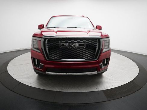 Used 2023 GMC Yukon Denali Ultimate image 11