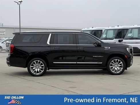 Certified 2024 GMC Yukon XL Denali w/ Max Trailering Package AWD/4WD image 3