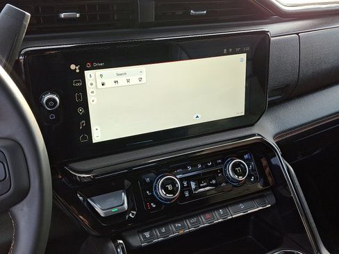 Used 2024 GMC Sierra 3500 AT4 w/ AT4 Premium Plus Package image 23