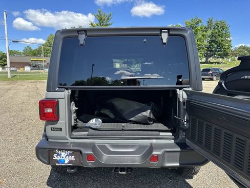 Used 2021 Jeep Wrangler Unlimited Sport AWD/4WD image 20