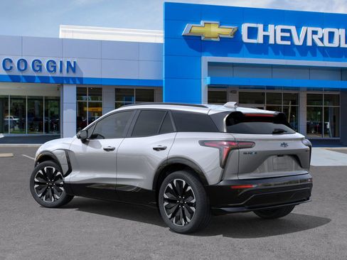 New 2026 Chevrolet Blazer EV RS w/ Super Cruise Package image 3
