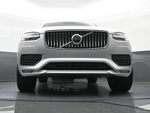 Used 2022 Volvo XC90 T6 Momentum w/ Advanced Package AWD/4WD image 23