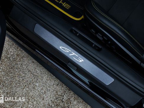 Used 2022 Porsche 911 GT3 RWD image 22