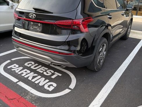 Used 2023 Hyundai Santa Fe SEL w/ Cargo Package image 6