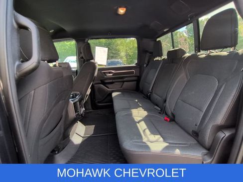 Used 2019 RAM 1500 Big Horn AWD/4WD image 11