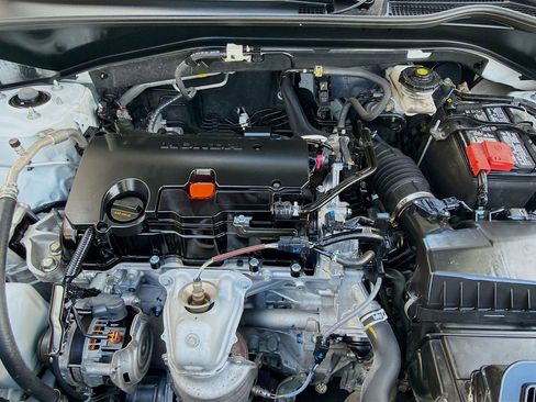 Certified 2023 Honda HR-V LX image 34