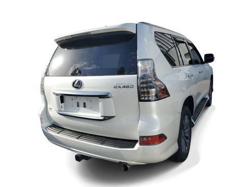 Used 2022 Lexus GX 460 Luxury w/ Accessory Package AWD/4WD image 4